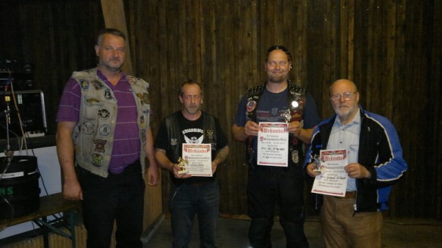 2012-08-04 Sommertreffen  Party 2 - 040820122807