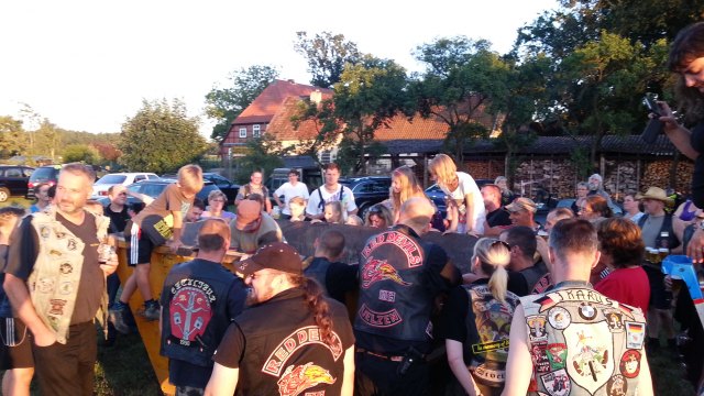 2013-07-30 Sommertreffen 2013 Party - 02 20130801 203450
