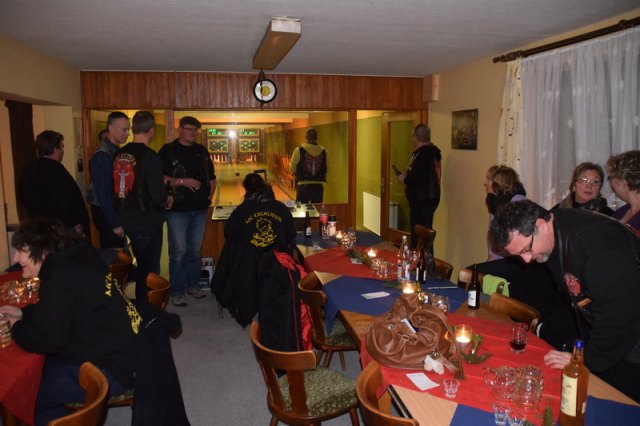 2014-12-29 Weihnachtsfeier Kegeln - DSC 8185