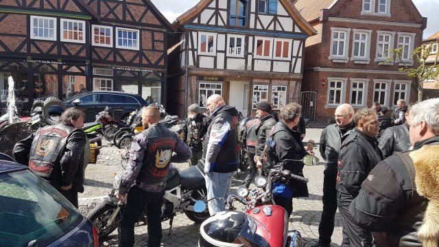 2017-04-22 Ausfahrt Wendland United by Grave Diggers - 20170422 134020