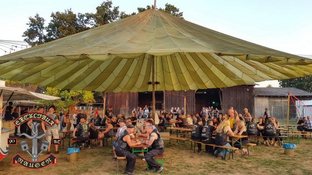 2018-08-04 Sommertreffen 2018 - 20180803 203948 1