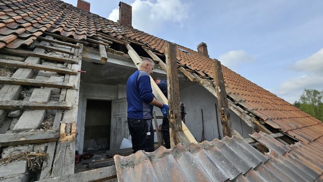 2024-04-13 Arbeitseinsatz Clubhaus Giebel - 20240413 111105